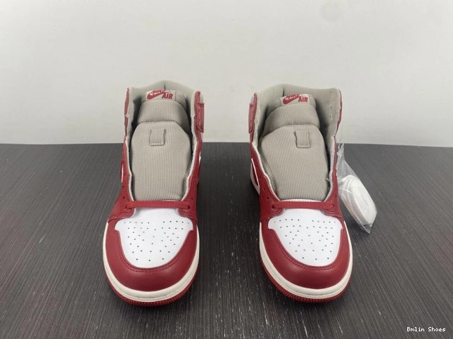 Bmlin Shoes Chenille Jordan 1 DJ4891-061 OG (W) Newstalgia High 0805